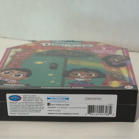 Disney Doorables Encanto 9 Exclusive Figures - Picture 5 of 8